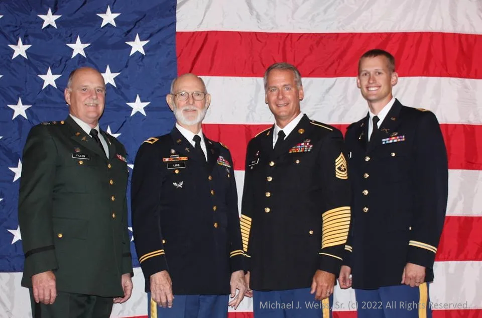 Michael J. Weiss, Sr. with fellow soldiers